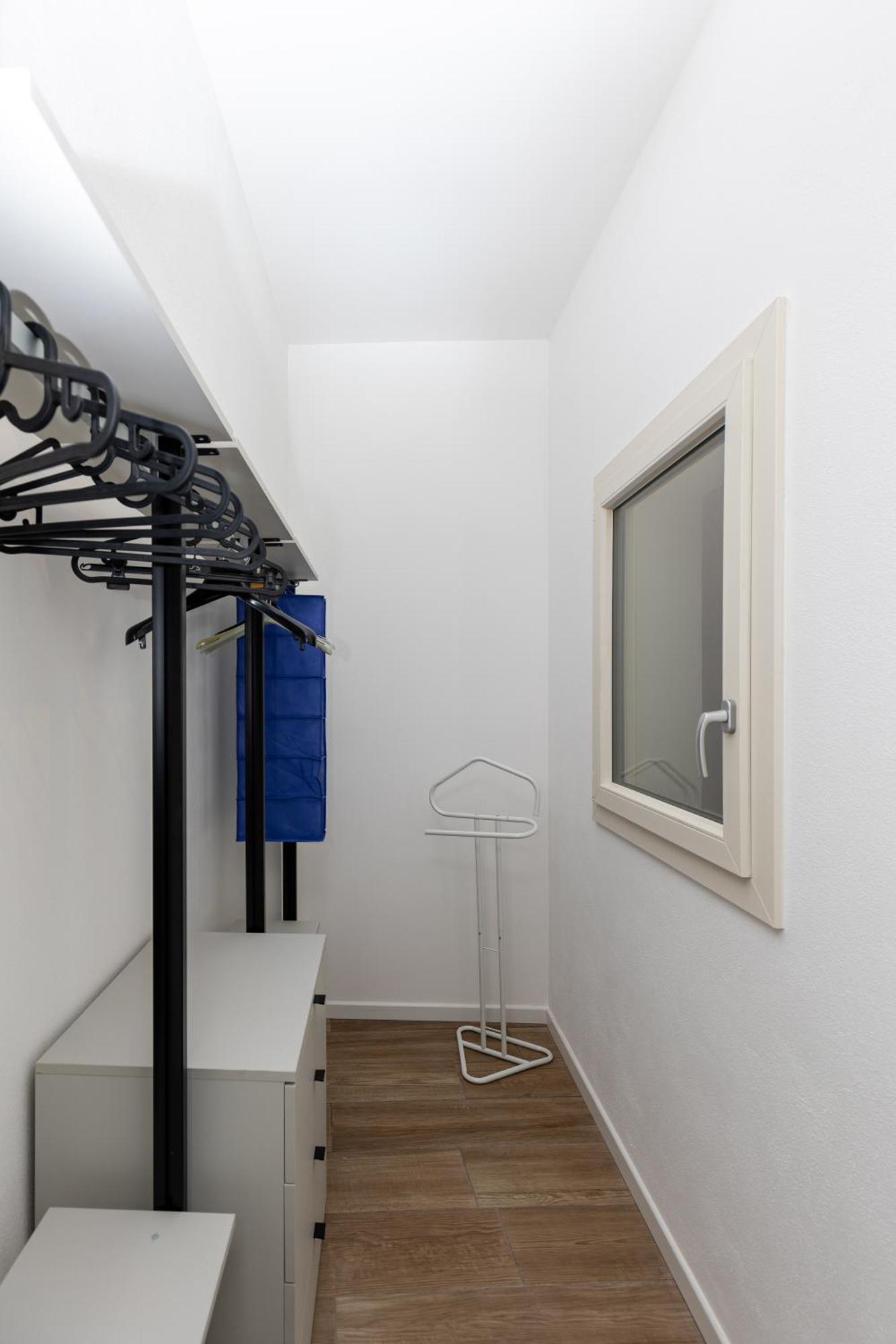 Piazza Del Lago Suites Menaggio Exterior photo